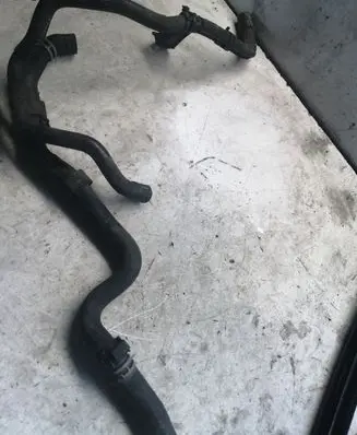 Audi A3 S3 A3 Sportback 8P Engine coolant pipe/hose 3C0122101 126016