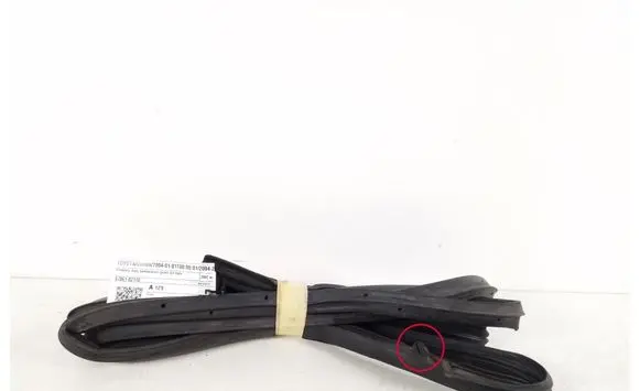 Toyota Corolla E120 E130 Front door rubber seal 67861-02110