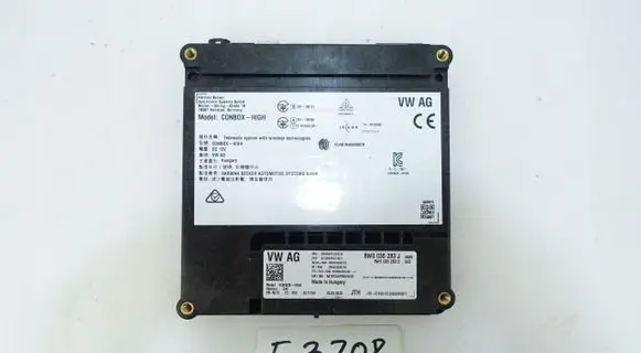 Volkswagen Golf VII Other control units/modules 8W0035283J