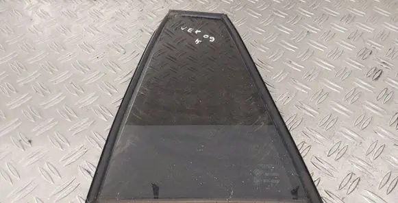 Toyota Verso Rear vent window glass 43R00097