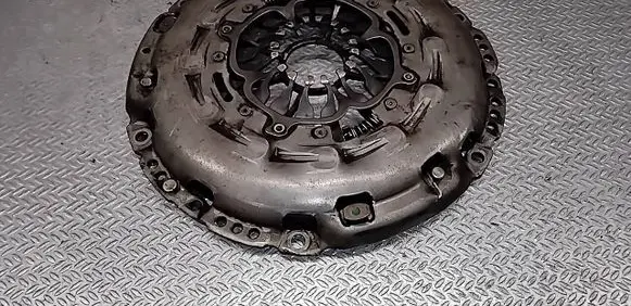 Nissan X-Trail T31 Pressure plate 8200705976