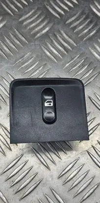 Nissan Primera Central locking switch button 68485BA10
