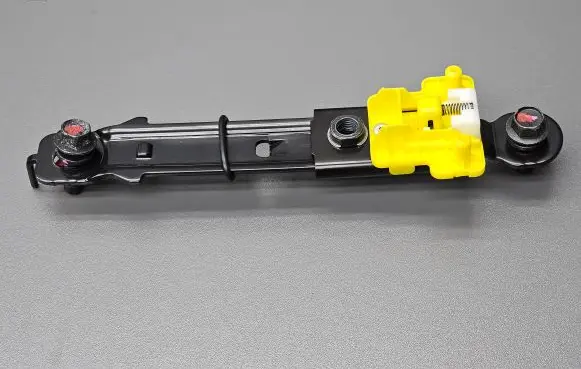 KIA Venga Seat belt height adjuster 1DA6411072