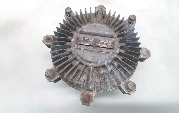 Mitsubishi Pajero Viscous fan clutch 