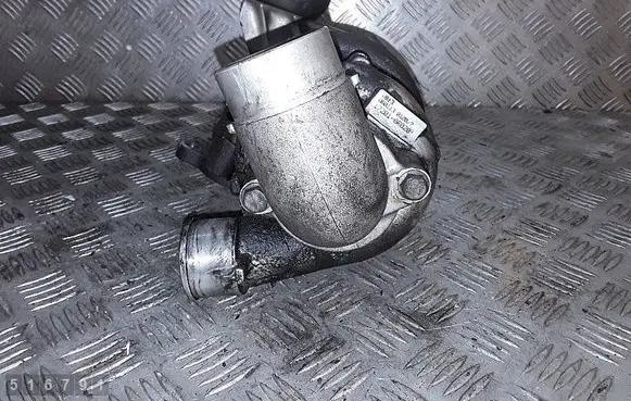 Toyota Avensis T250 Turbo 172010r020