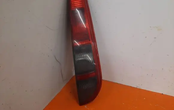 Ford Focus C-MAX Rear/tail lights 4M5113N004C