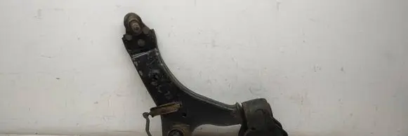 Volvo XC60 Front lower control arm/wishbone 