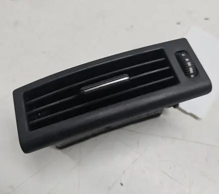 Mercedes-Benz S W221 Dash center air vent grill A2218300454