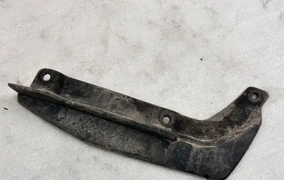 Volvo XC90 Front mudguard 31383954