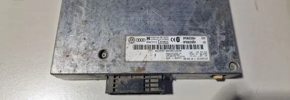 Audi A4 S4 B7 8E 8H Bluetooth control unit module 8P0862335H
