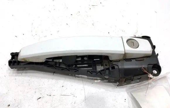 Opel Insignia A Front door exterior handle 