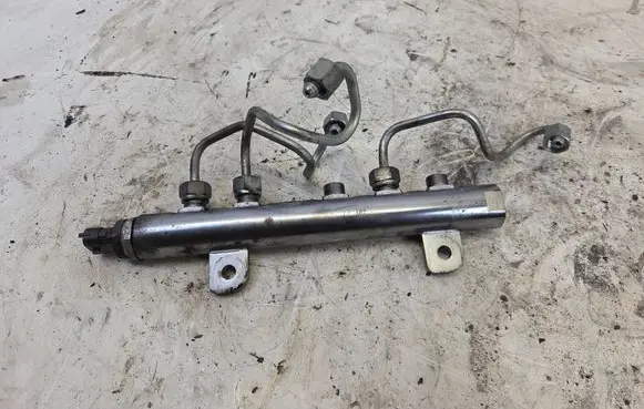 Maserati Ghibli Fuel main line pipe 0445216050