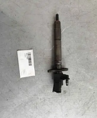 Fuel injector