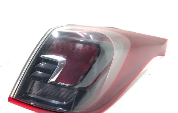Opel Crossland X Rear/tail lights 207981R