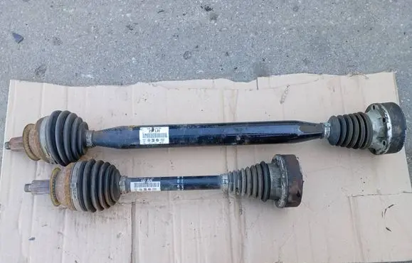 Skoda Roomster (5J) Front driveshaft 6Q0407272DL 6Q0407271DA