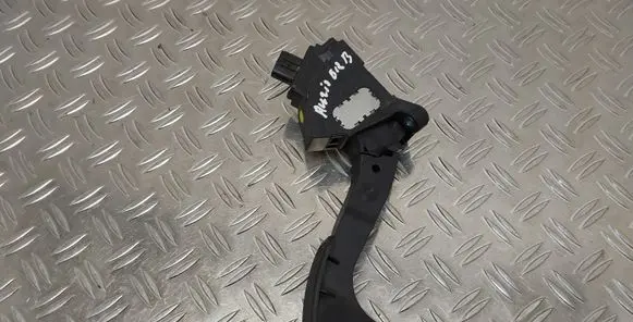 Toyota Auris E180 Accelerator throttle pedal 781100W040