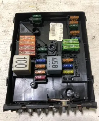 Volkswagen Jetta V Fuse module 1K0937125A 017183071
