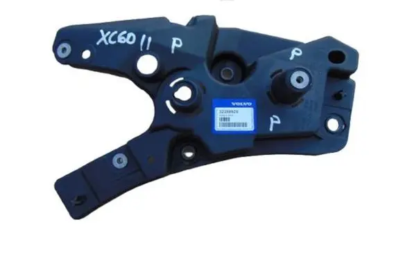 Volvo XC60 Fender mounting bracket 32288929