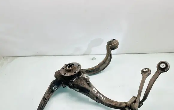 Audi A6 S6 C7 4G Front wheel hub PA2233
