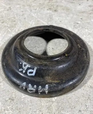 Honda HR-V Coil spring mount 