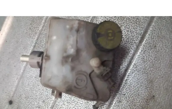 Peugeot 206 CC Master brake cylinder