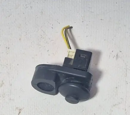 Subaru Legacy Rear door sensor 