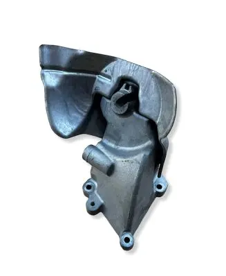 Mercedes-Benz C W205 Engine mounting bracket A2762233404