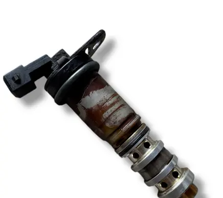 BMW 1 E81 E87 Camshaft vanos timing valve 7584115