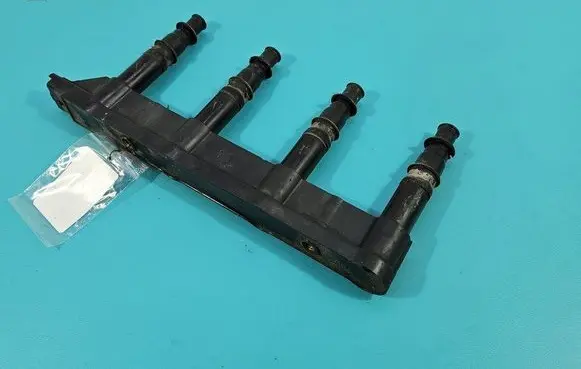 High voltage ignition coil