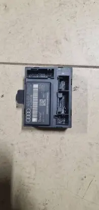 Audi Q7 4L Door control unit/module 4L0959792B 4L0910793B