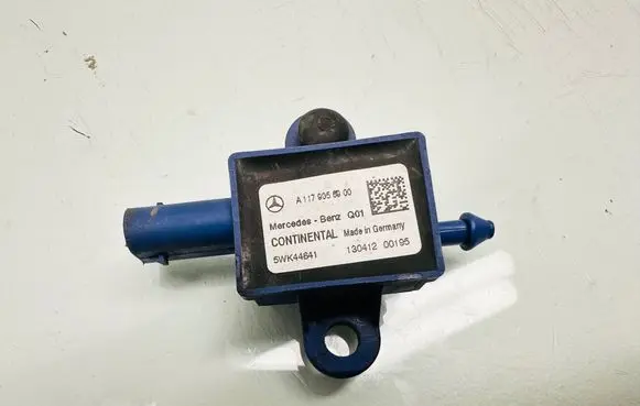 Mercedes-Benz CLA C117 X117 W117 Airbag deployment crash/impact sensor A1179056900 5WK44641