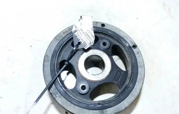 Toyota RAV 4 (XA30) Crankshaft pulley 134080R030