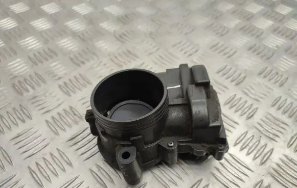 Engine shut-off valve