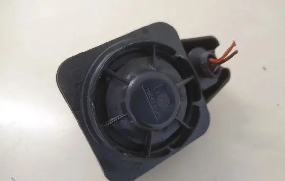 Alarm system siren