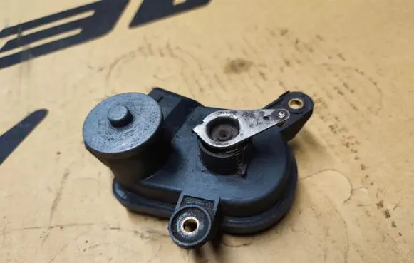 Jeep Grand Cherokee (WJ) Intake manifold valve actuator/motor 
