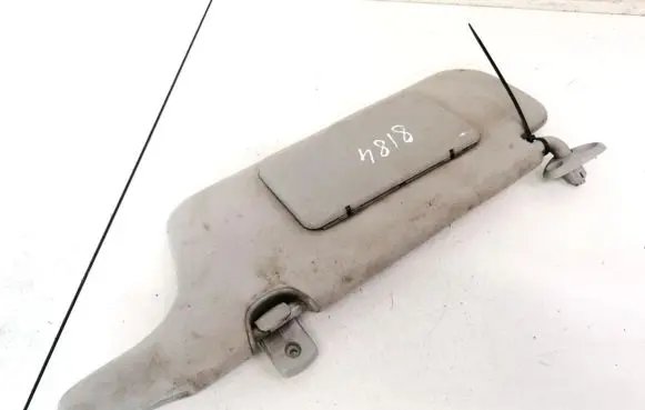 Subaru Legacy Sun visor