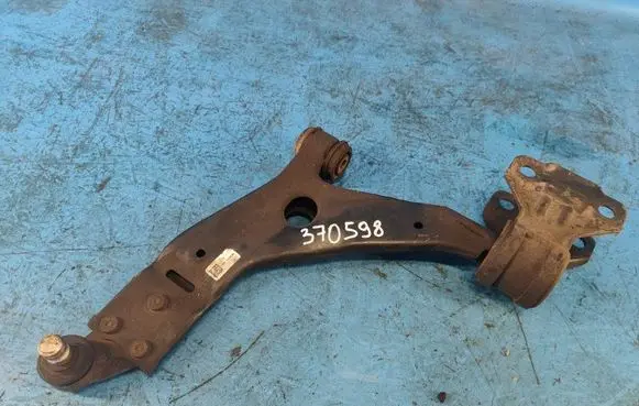Ford Escape III Front lower control arm/wishbone CV6Z3079F