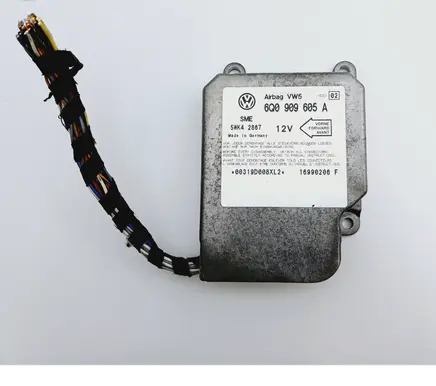 Volkswagen Golf IV Airbag control unit/module 6Q0909605A