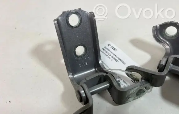 Toyota C-HR I Rear door hinge set 