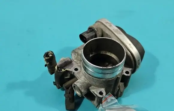 Seat Toledo III (5P) Throttle body valve 06A133062AT IMPRK1580197