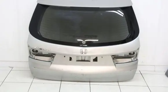 Honda Accord Tailgate/trunk/boot lid NH743M