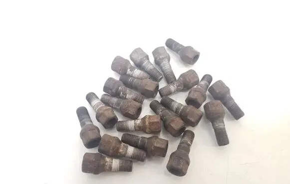 Peugeot Expert Nuts/bolts 