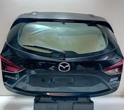 Mazda 3 III Truck tailgate BHY1-62-02XB BHY16202XB