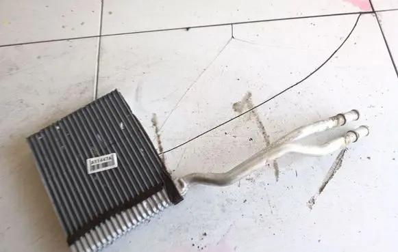 Ford Mondeo MK IV Heater blower radiator