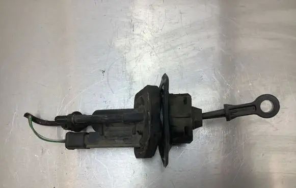 Ford Galaxy Clutch slave cylinder 014689922 220708