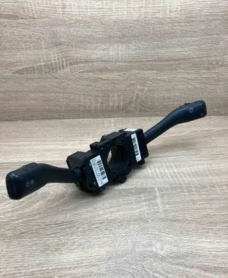 Audi A3 S3 8L Wiper turn signal indicator stalk/switch 8L0953513G 4B0953503E L01