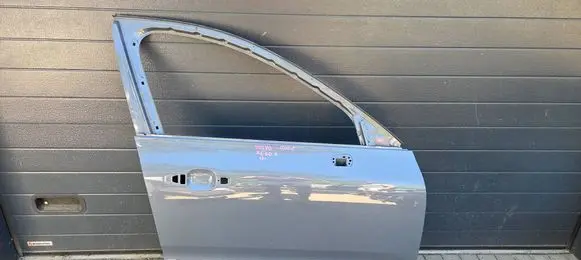 Volvo XC60 Front door 32399005