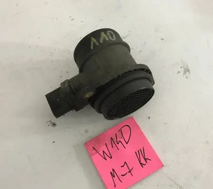 Audi A6 S6 C5 4B Mass air flow meter 1212123