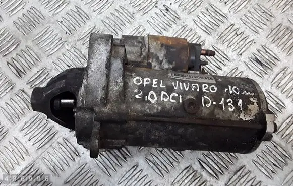 Opel Vivaro Starter motor 33308n