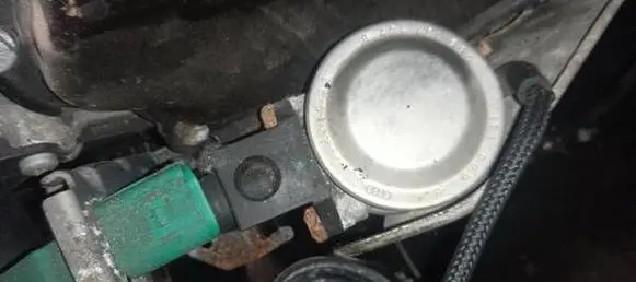 Audi A7 S7 4G EGR valve 06E131102B